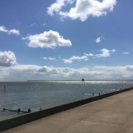Gordon Villa - A Seaside Escape Harwich Esterno foto