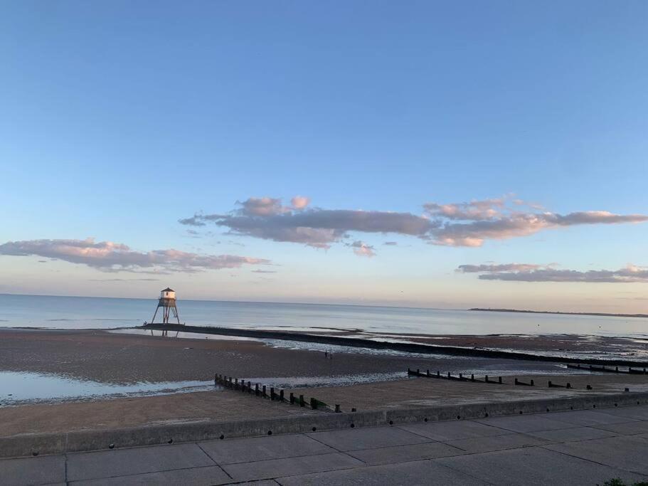 Gordon Villa - A Seaside Escape Harwich Esterno foto