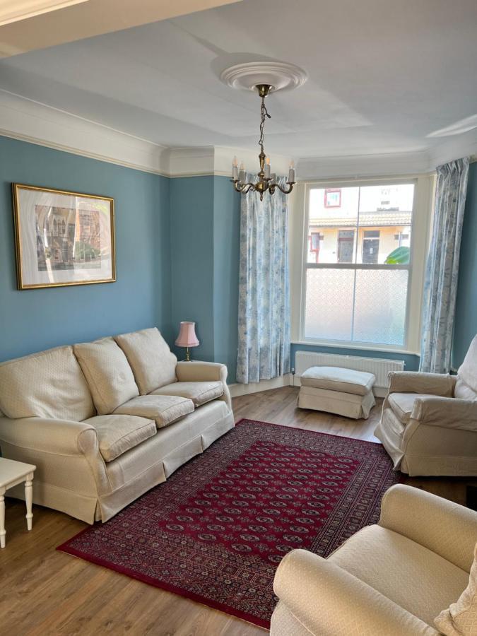 Gordon Villa - A Seaside Escape Harwich Esterno foto